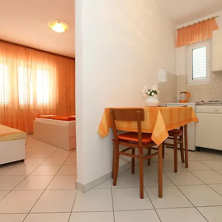 Apartments Ljubica Baska  Exterior photo
