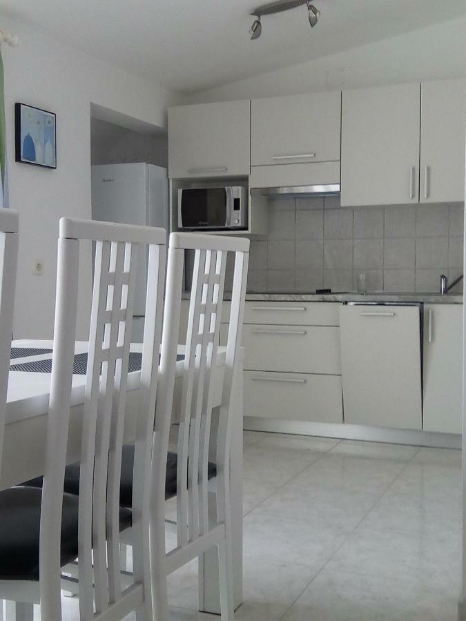 Apartment Ljubica *